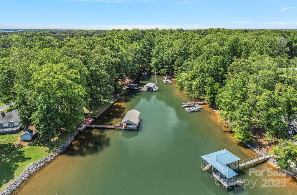 188 Stonemarker Rd Mooresville, NC 28117