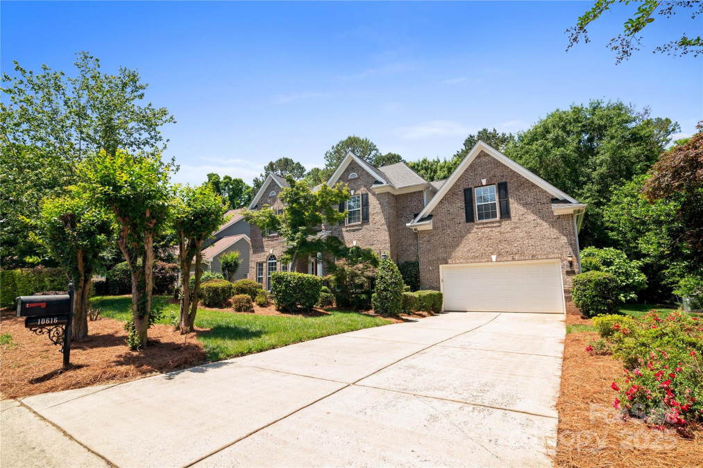 10616 Back Ridge Rd Charlotte, NC 28277