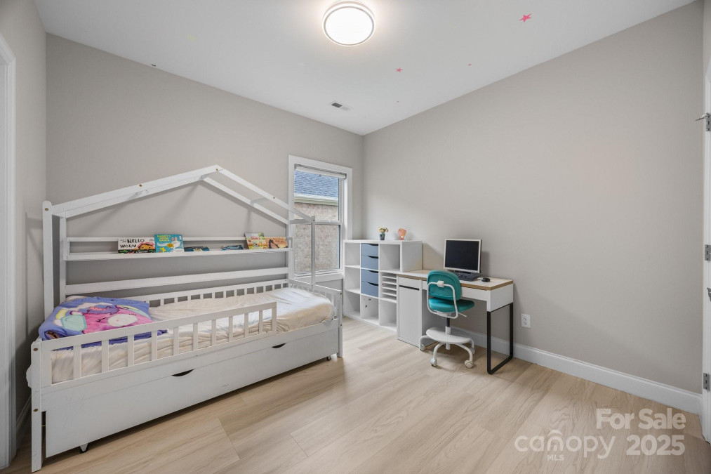 4008 Leyland Ct Charlotte, NC 28227