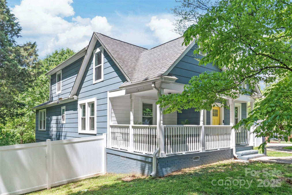 219 Lee St Fort Mill, SC 29715