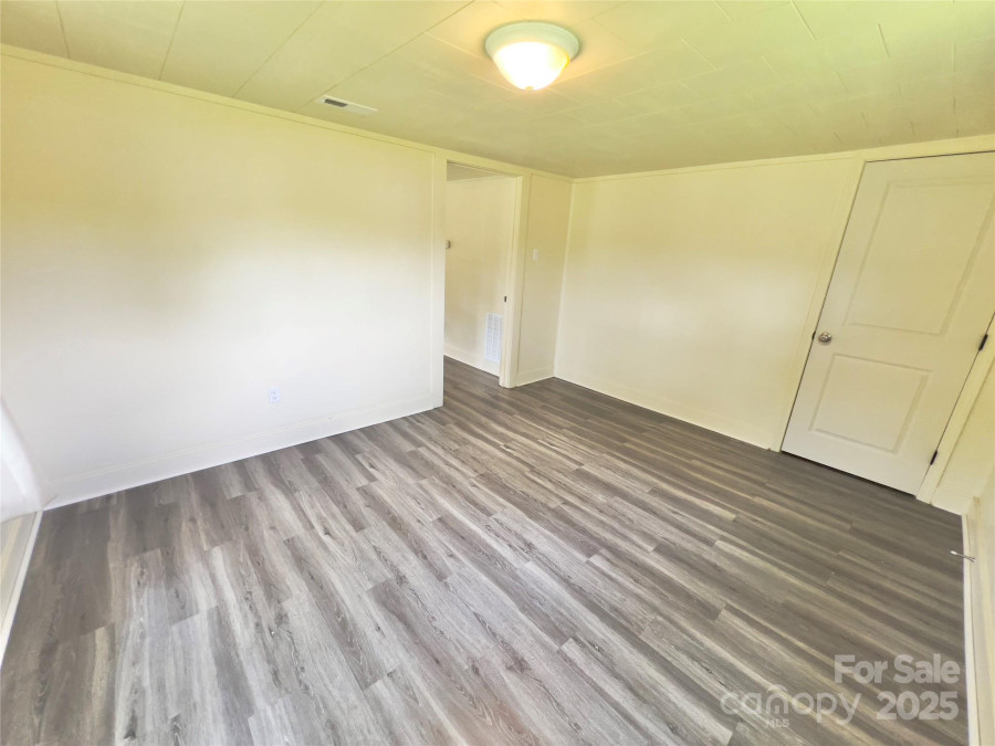 2482 Nc 10 Hw Conover, NC 28613