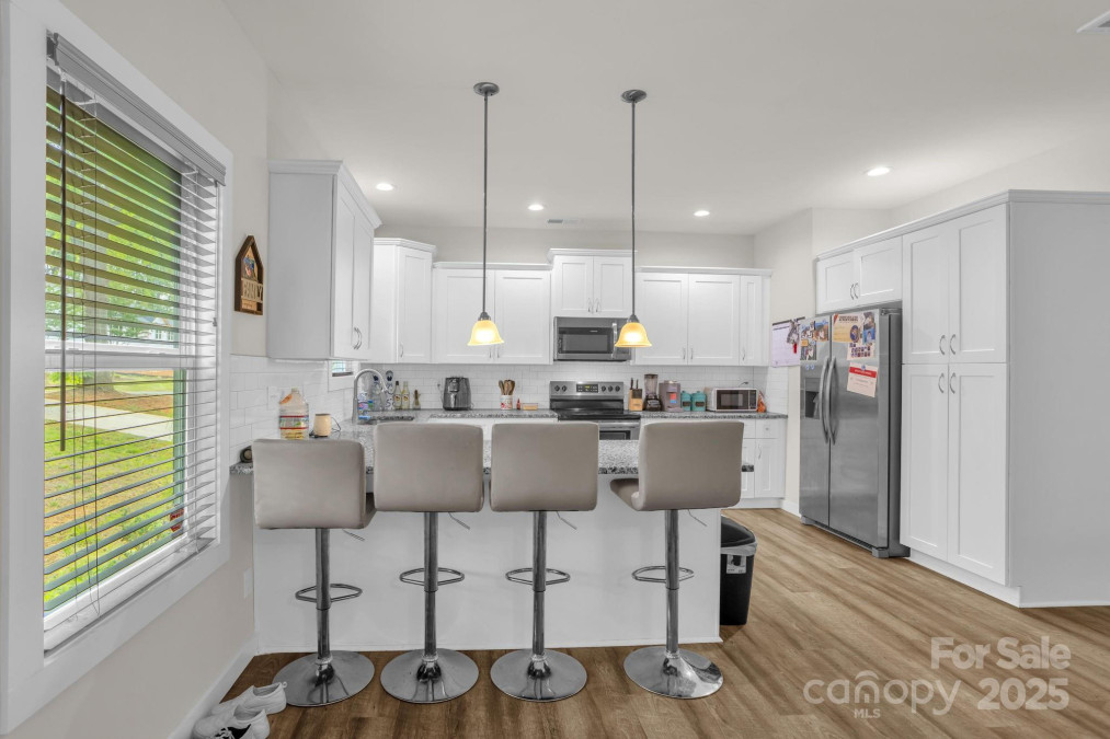 2908 Burgess Dr Charlotte, NC 28208