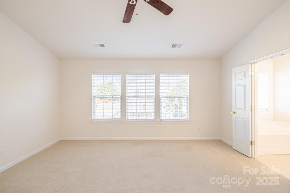 2802 Azalea Hills Dr Charlotte, NC 28262