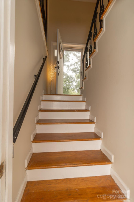 1352 Cherokee St Blacksburg, SC 29702