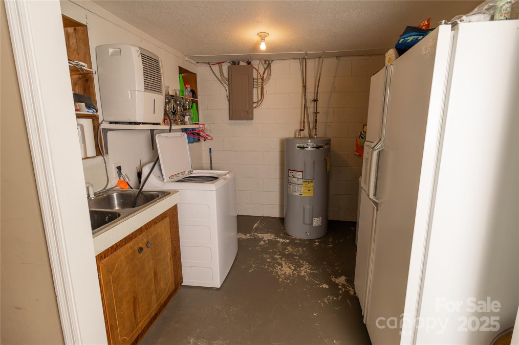 1352 Cherokee St Blacksburg, SC 29702