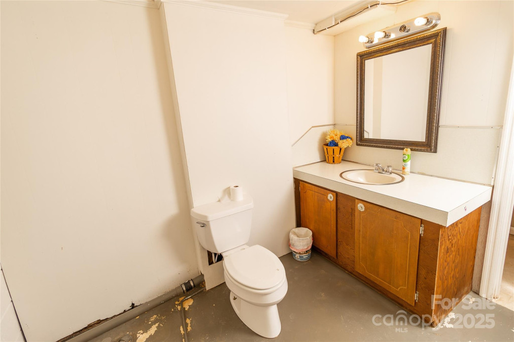 1352 Cherokee St Blacksburg, SC 29702