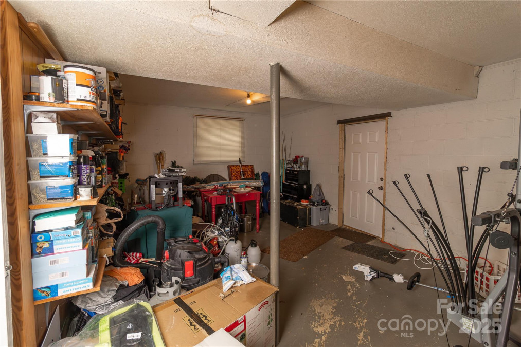 1352 Cherokee St Blacksburg, SC 29702