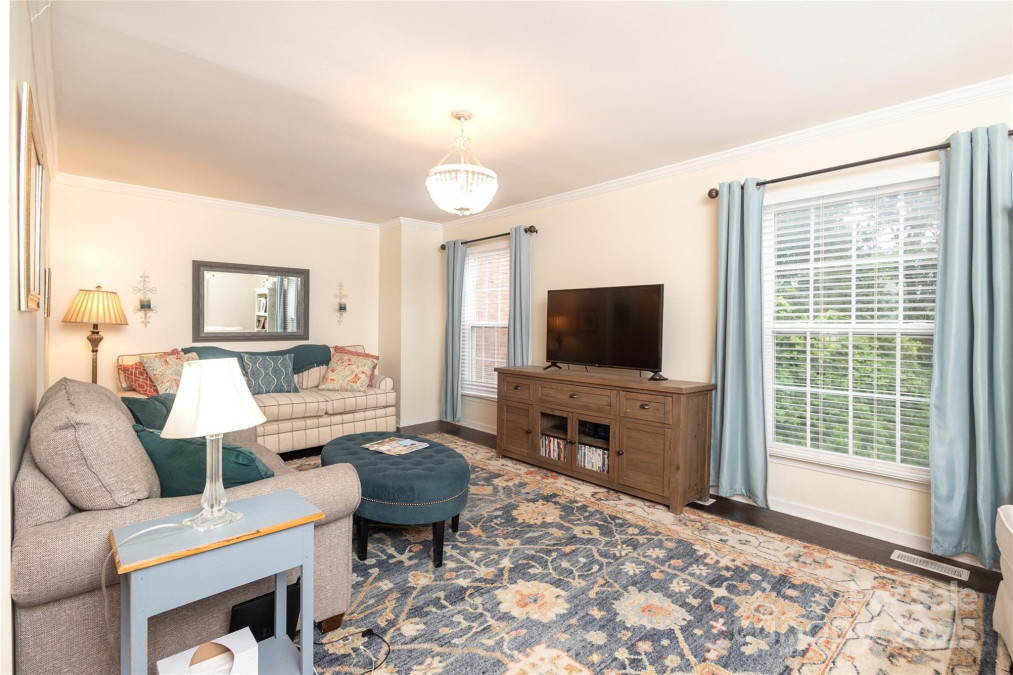 8306 Knights Bridge Rd Charlotte, NC 28210