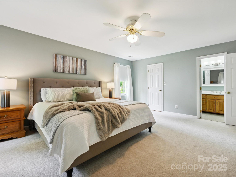 5716 Trimmings Ct Charlotte, NC 28226