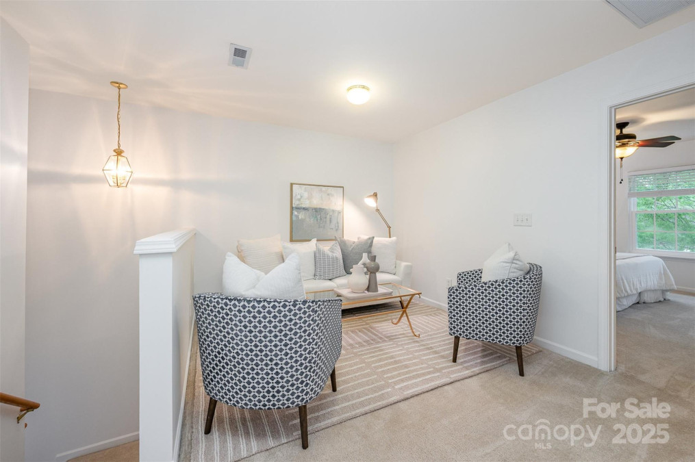 15554 Stronvar House Ln Charlotte, NC 28277