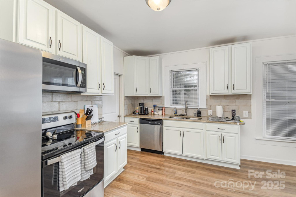417 Broad St Gastonia, NC 28052