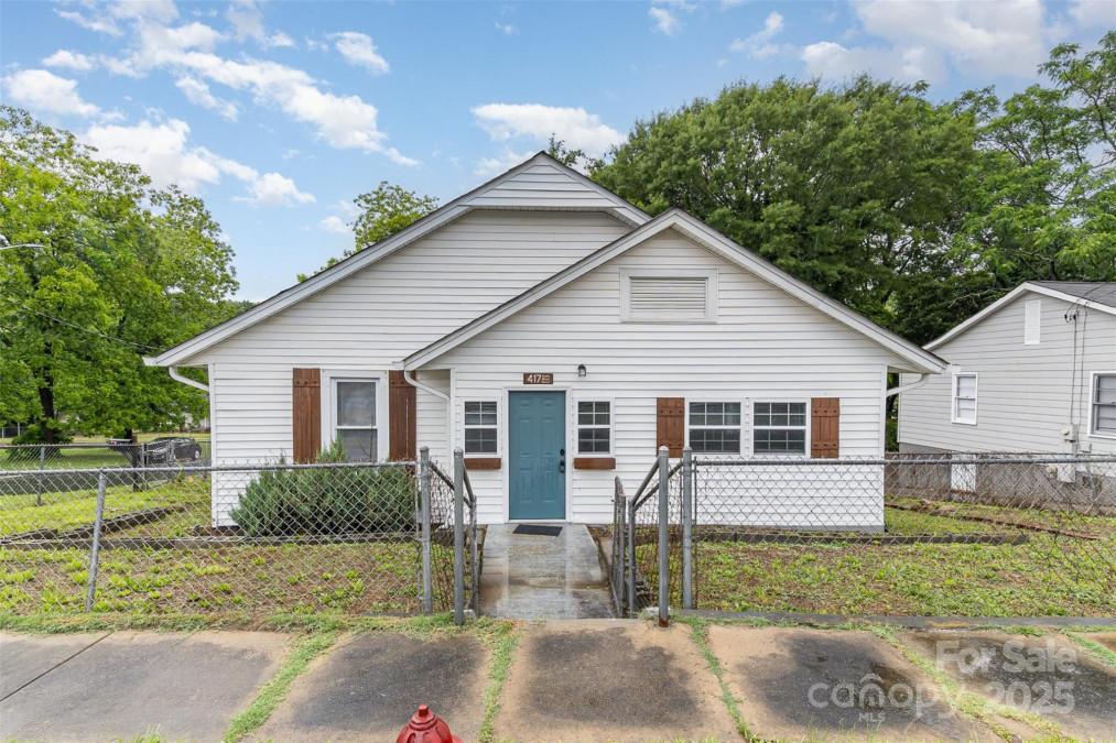 417 Broad St Gastonia, NC 28052