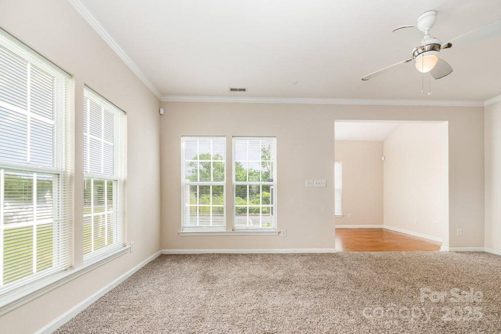 4213 Coulter Crossing Charlotte, NC 28213