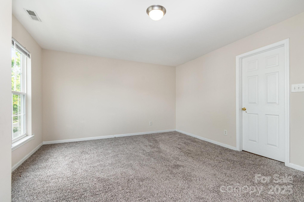 4213 Coulter Crossing Charlotte, NC 28213