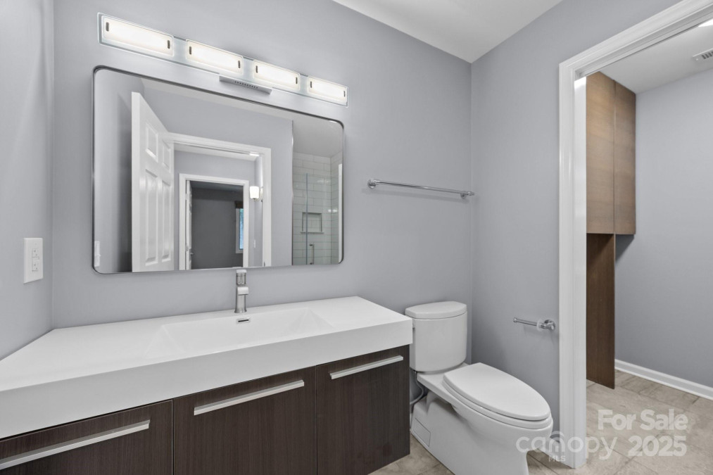 41 Beekeeper Trl Swannanoa, NC 28778