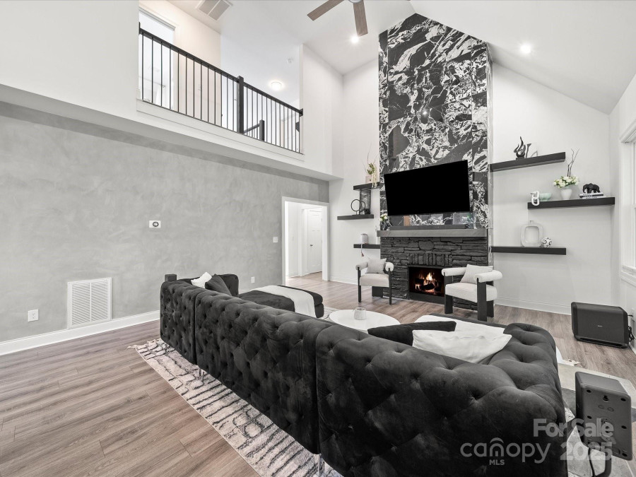 9712 Worley Dr Charlotte, NC 28215
