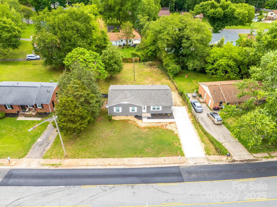 2511 Linwood Rd Gastonia, NC 28052