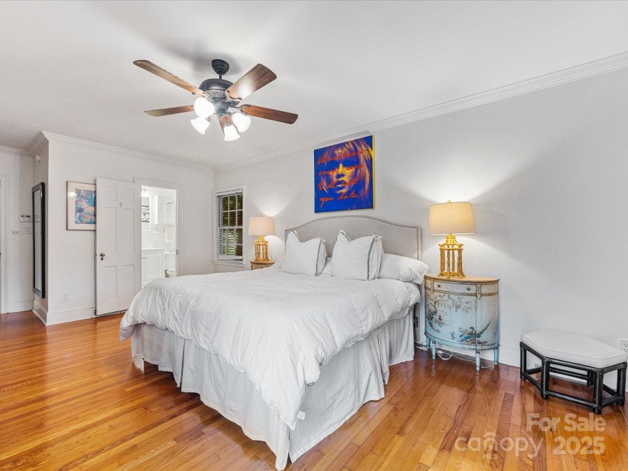 2432 Hassell Pl Charlotte, NC 28209
