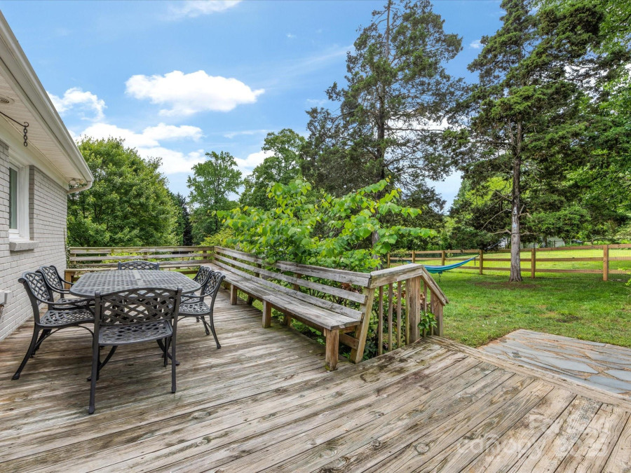 1031 Eldorado Ave Charlotte, NC 28262