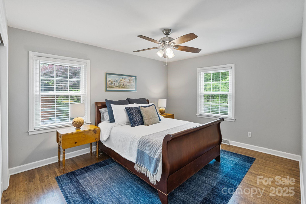 6208 Rocky Falls Rd Charlotte, NC 28211