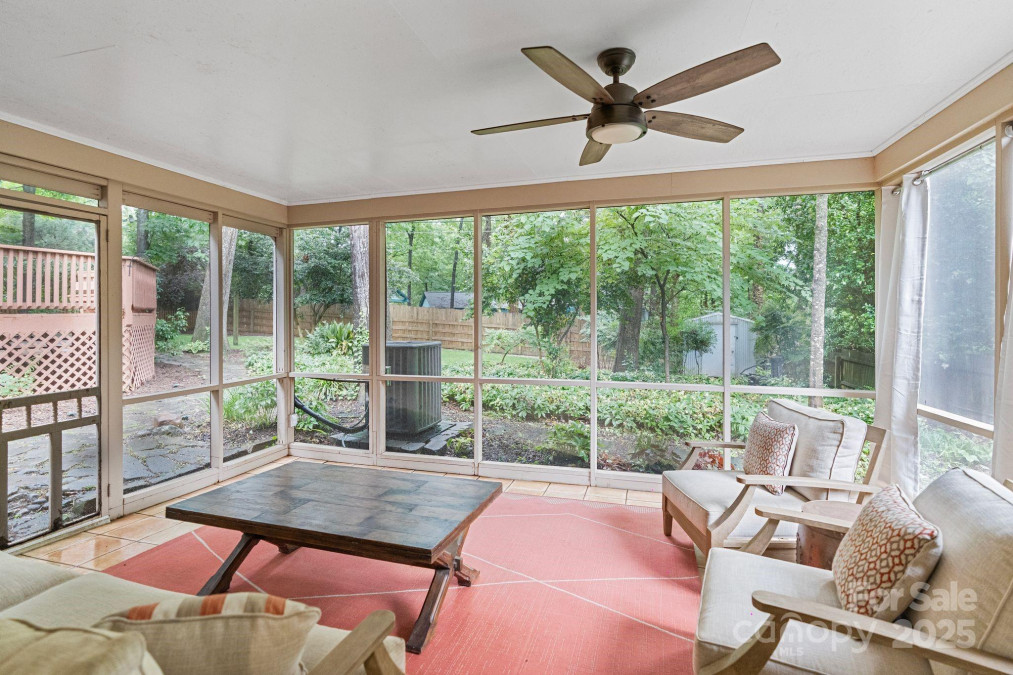 6208 Rocky Falls Rd Charlotte, NC 28211