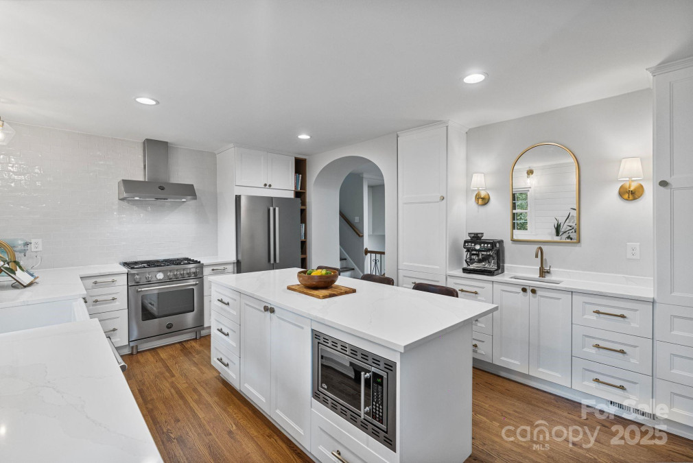 6208 Rocky Falls Rd Charlotte, NC 28211