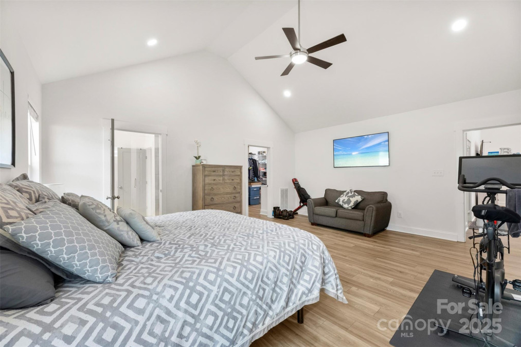 7683 Sarah Dr Denver, NC 28037