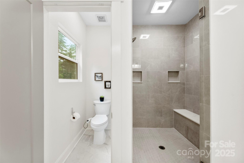 7683 Sarah Dr Denver, NC 28037