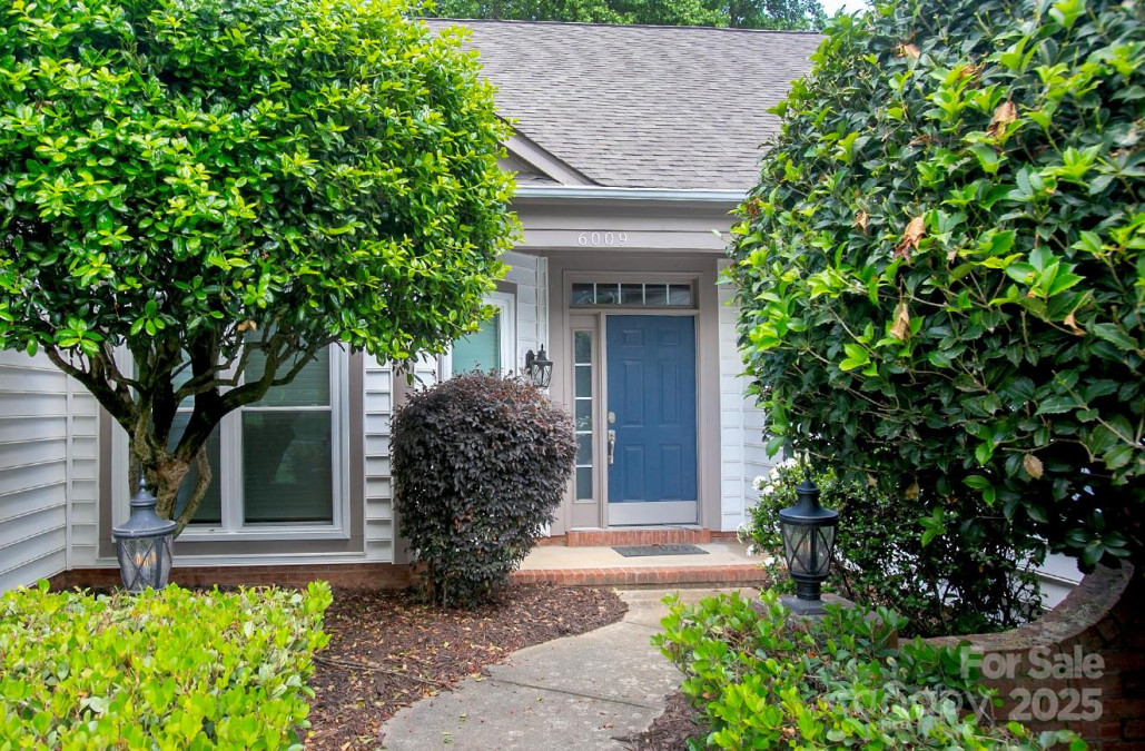 6009 Swanston Dr Charlotte, NC 28269
