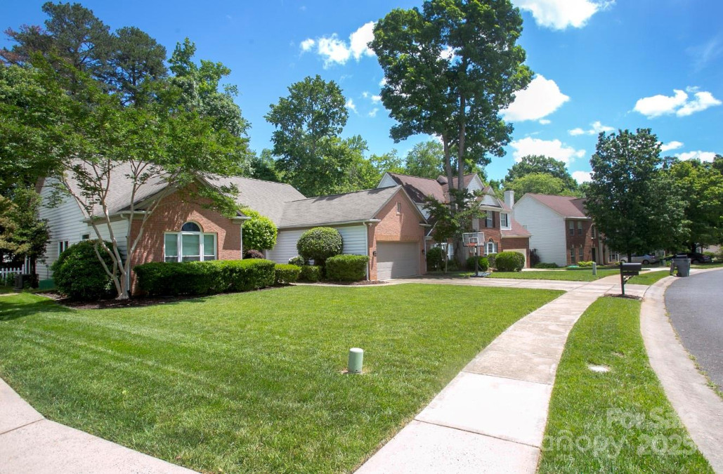 6009 Swanston Dr Charlotte, NC 28269