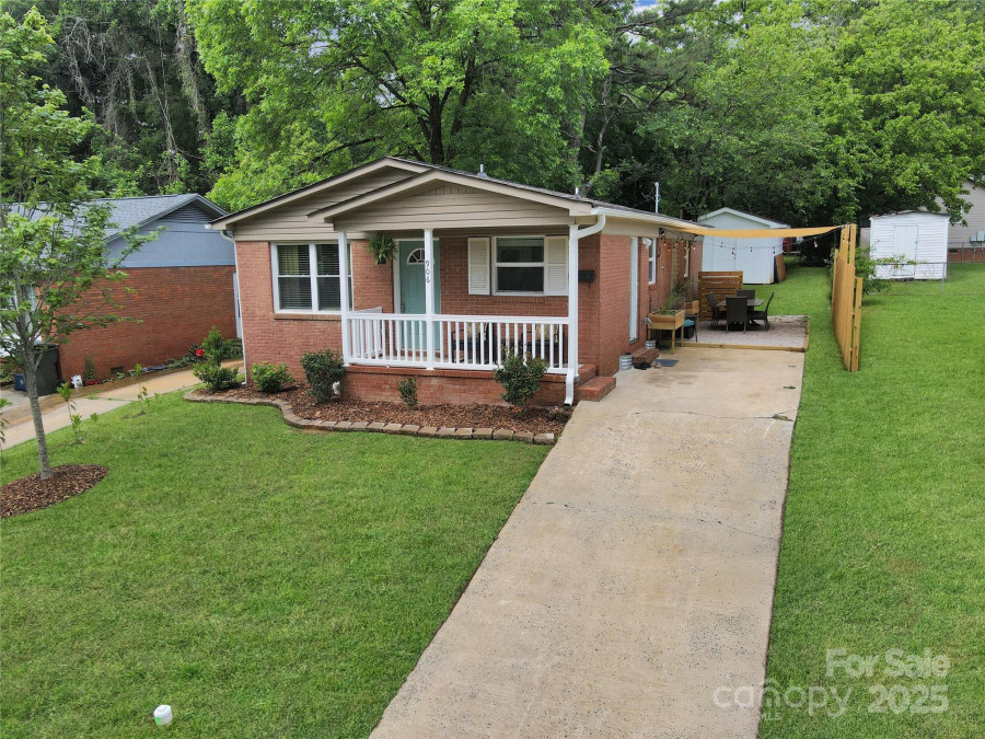 906 Eastwood Dr Rock Hill, SC 29730