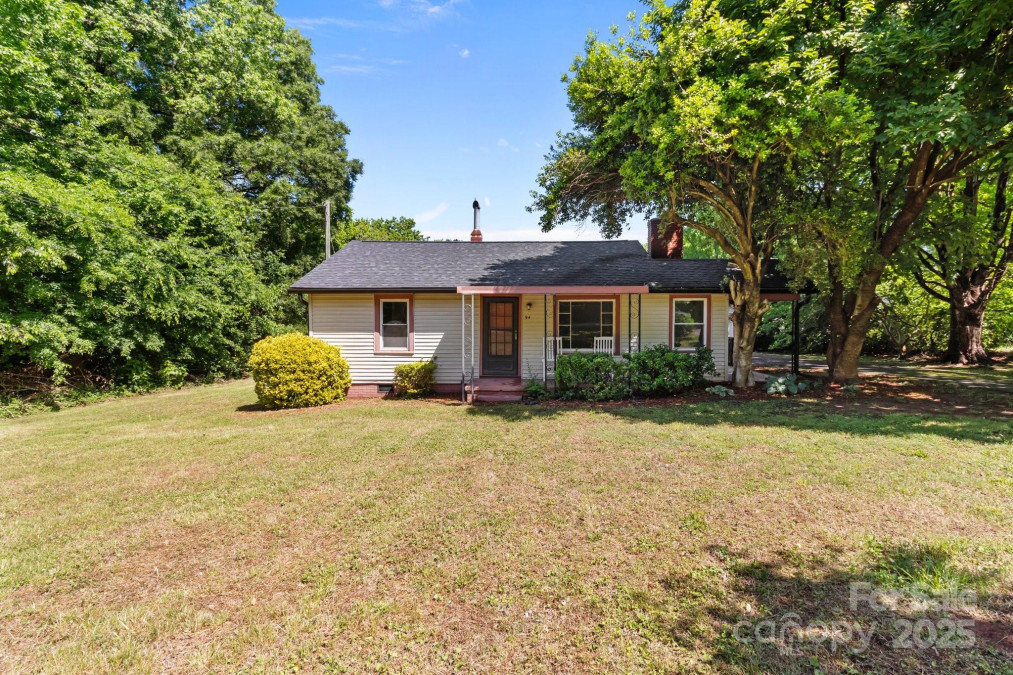 94 Sumner Ave Concord, NC 28027