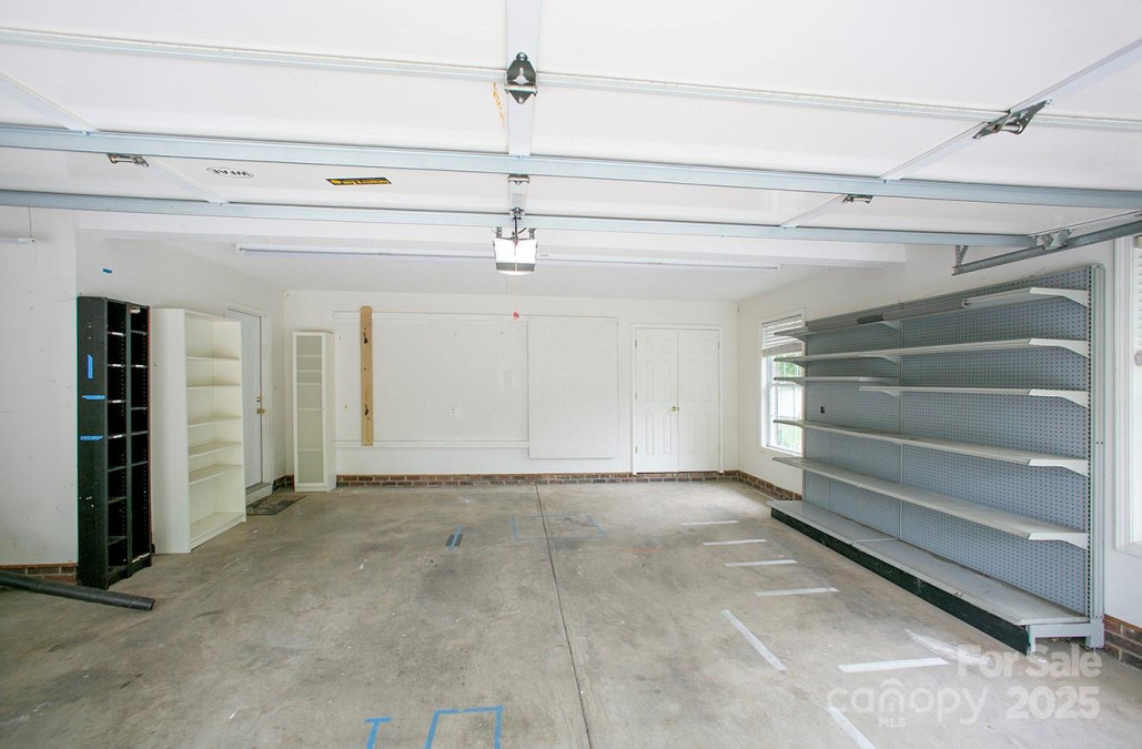 1610 Ford St Charlotte, NC 28216