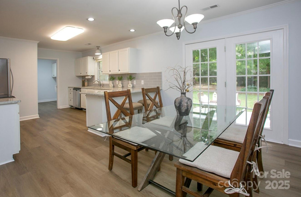 1610 Ford St Charlotte, NC 28216