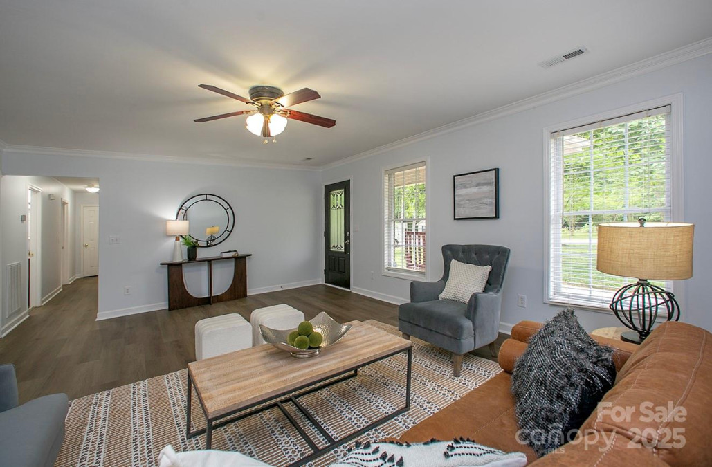 1610 Ford St Charlotte, NC 28216