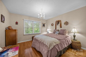 5 Governors Dr Hendersonville, NC 28791