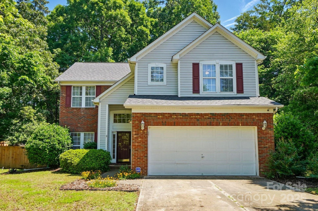 8744 Barrister Way Charlotte, NC 28216