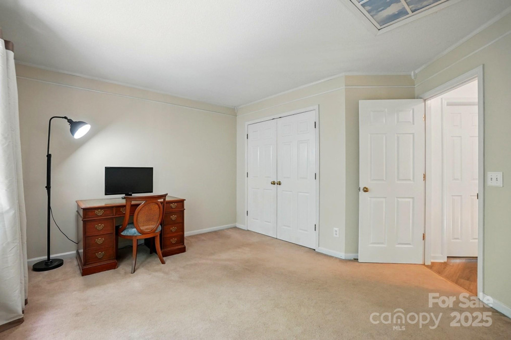8744 Barrister Way Charlotte, NC 28216
