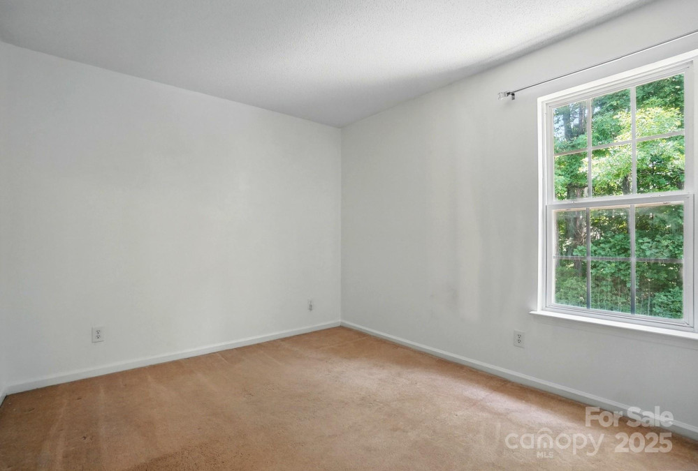 8744 Barrister Way Charlotte, NC 28216