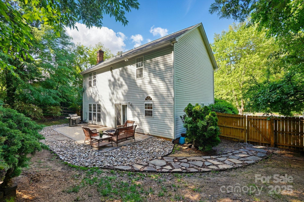 8744 Barrister Way Charlotte, NC 28216