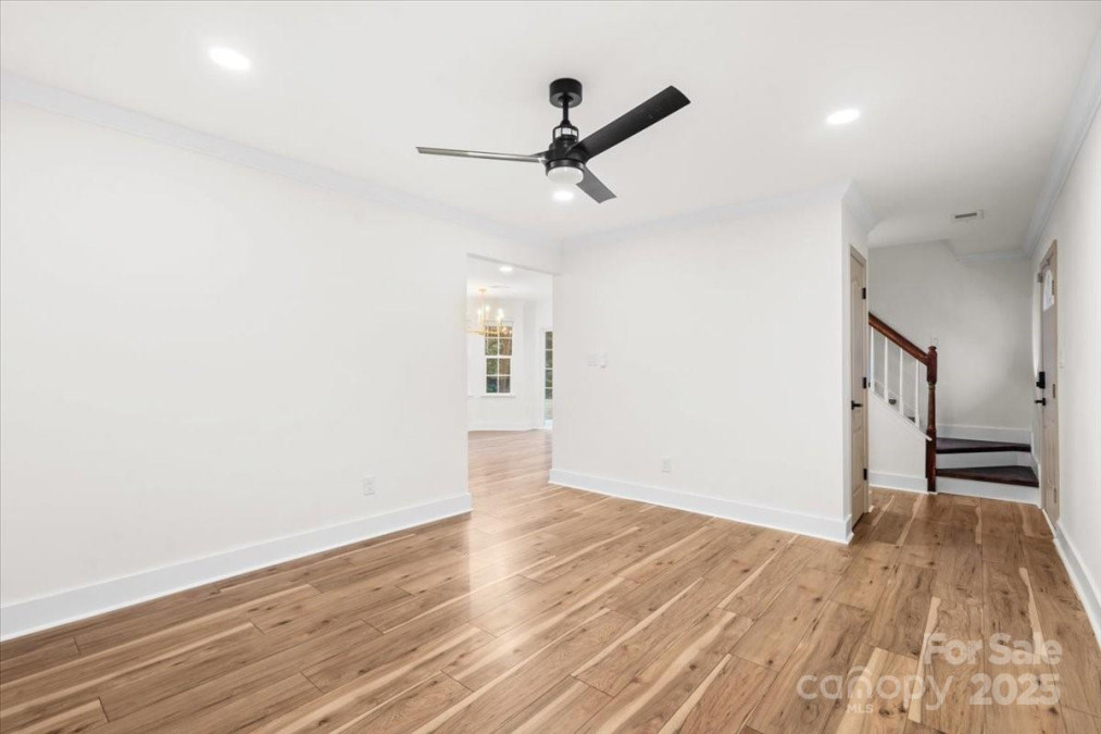 130 Valley Glen Dr Troutman, NC 28166