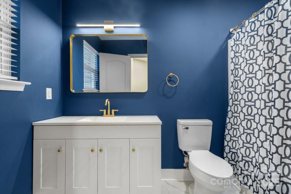 130 Valley Glen Dr Troutman, NC 28166