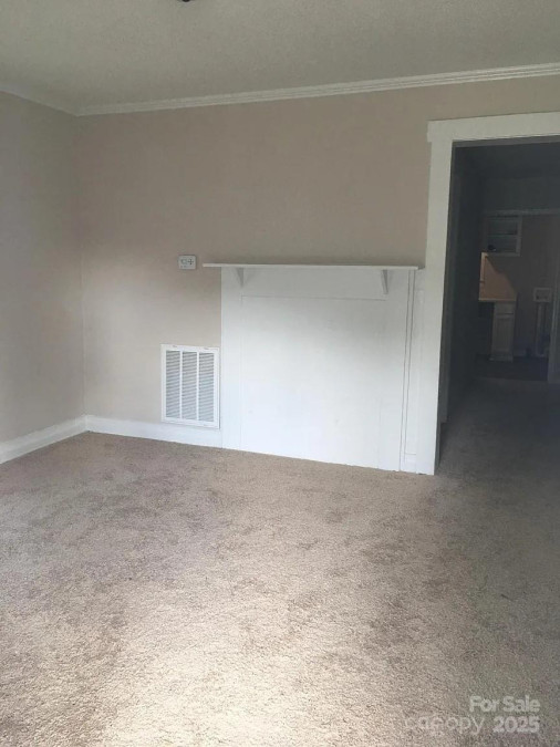926 Cantwell St Charlotte, NC 28208