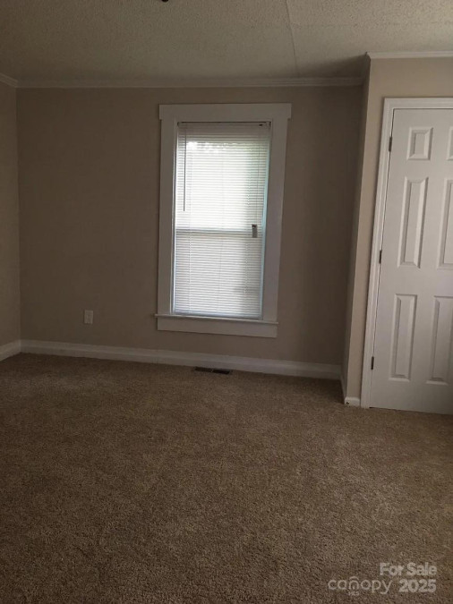 926 Cantwell St Charlotte, NC 28208