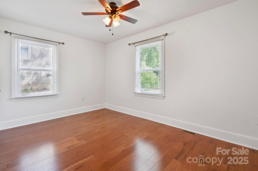 534 Kingston Ave Charlotte, NC 28203