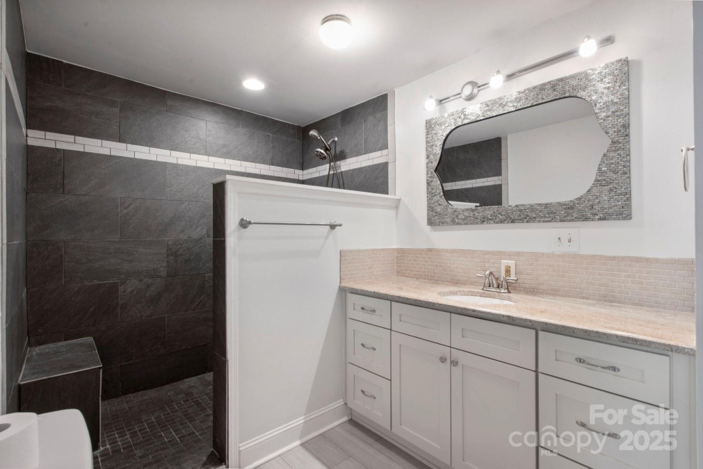 534 Kingston Ave Charlotte, NC 28203
