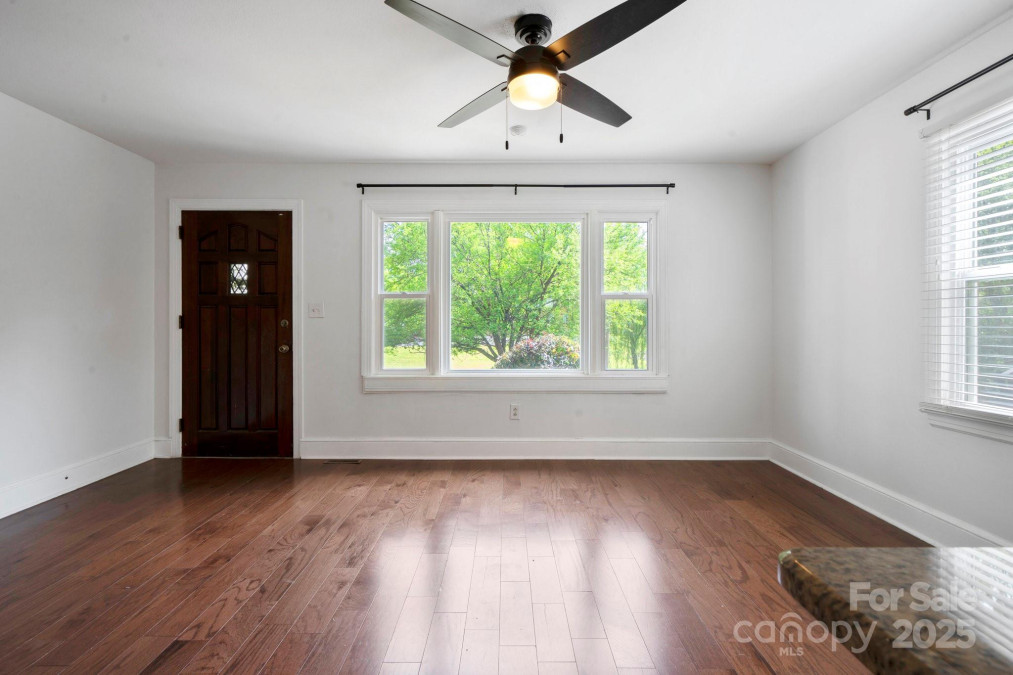 534 Kingston Ave Charlotte, NC 28203