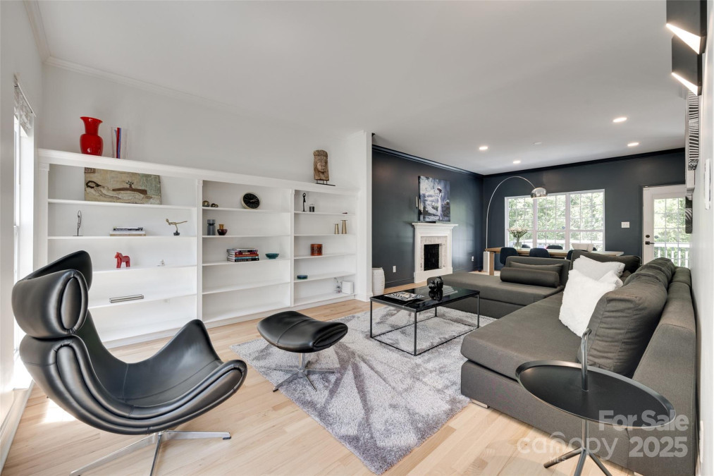 1134 Blueberry Ln Charlotte, NC 28226