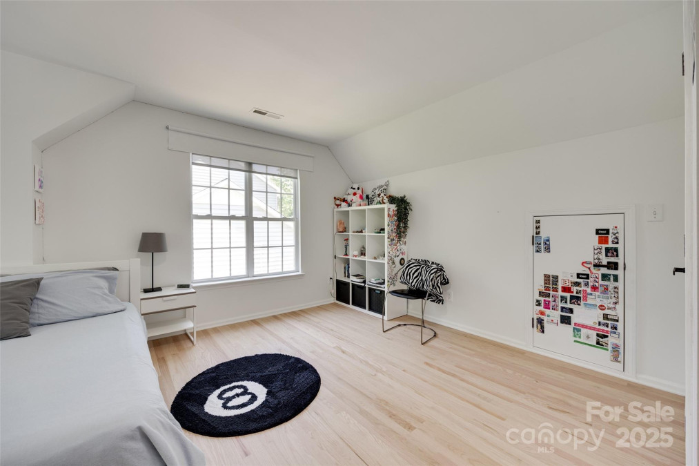 1134 Blueberry Ln Charlotte, NC 28226
