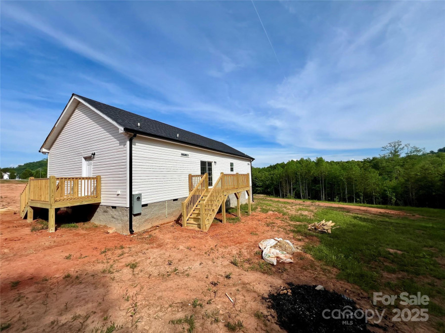 118 Brett Will Ct Taylorsville, NC 28681